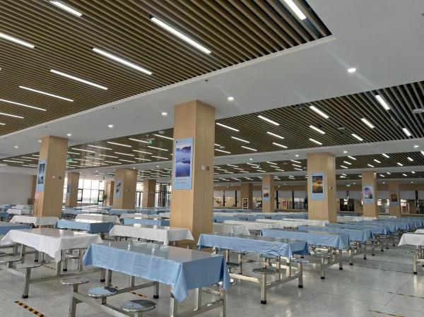 輔華高級(jí)中學(xué)